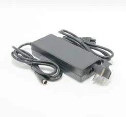 Acculader Stella - Elektrische Fietsoplader - 42v 2A Met 5-polige Ronde Connector 7 Acculader Stella - Elektrische Fietsoplader - 42v 2A Met 5-polige Ronde Connector -Abus Fiets Deals Store 1200x1111 1