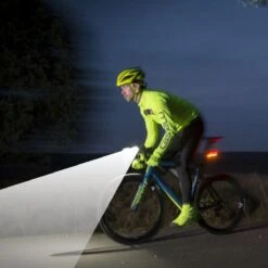 PRO LED 2022 Fietsverlichting Set - Racefiets Verlichting - Voorlicht En Achterlicht - Fietsaccessoires - USB Oplaadbaar - IP65 Waterdicht 17 PRO LED 2022 Fietsverlichting Set - Racefiets Verlichting - Voorlicht En Achterlicht - Fietsaccessoires - USB Oplaadbaar - IP65 Waterdicht -Abus Fiets Deals Store 1200x1200 177