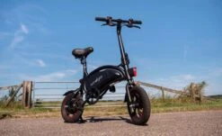 Windgoo - B3 Elektrische Long-Range E-Bike Met Trappers - E-bike - 25Km / H - Wit -Abus Fiets Deals Store 1200x732