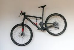 BBB Cycling WallMount Fiets Ophangbeugel - Wandmontage - Ophanghaak - Fietsdrager - Inklapbaar - Zwart - BTL-93 10 BBB Cycling WallMount Fiets Ophangbeugel - Wandmontage - Ophanghaak - Fietsdrager - Inklapbaar - Zwart - BTL-93 -Abus Fiets Deals Store 1200x800 59